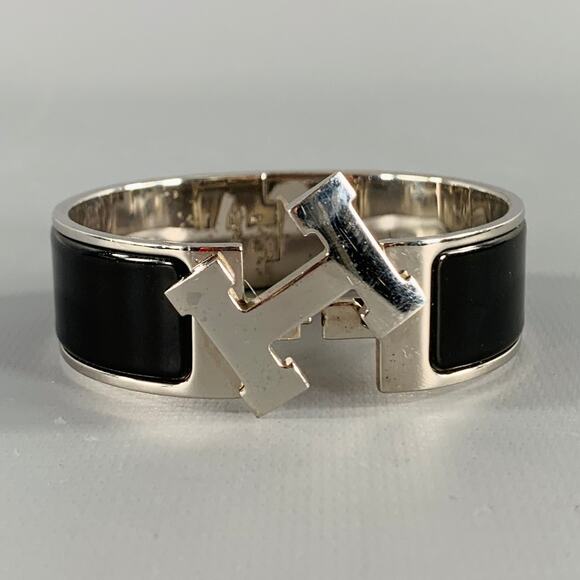 HERMES Clic Clac H Silver Black Monogram Enamel Metal Toggle Closure Bracelet - Picture 2 of 4